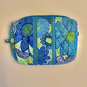 Vera Bradley “Doodle Daisy” Toiletry Bag